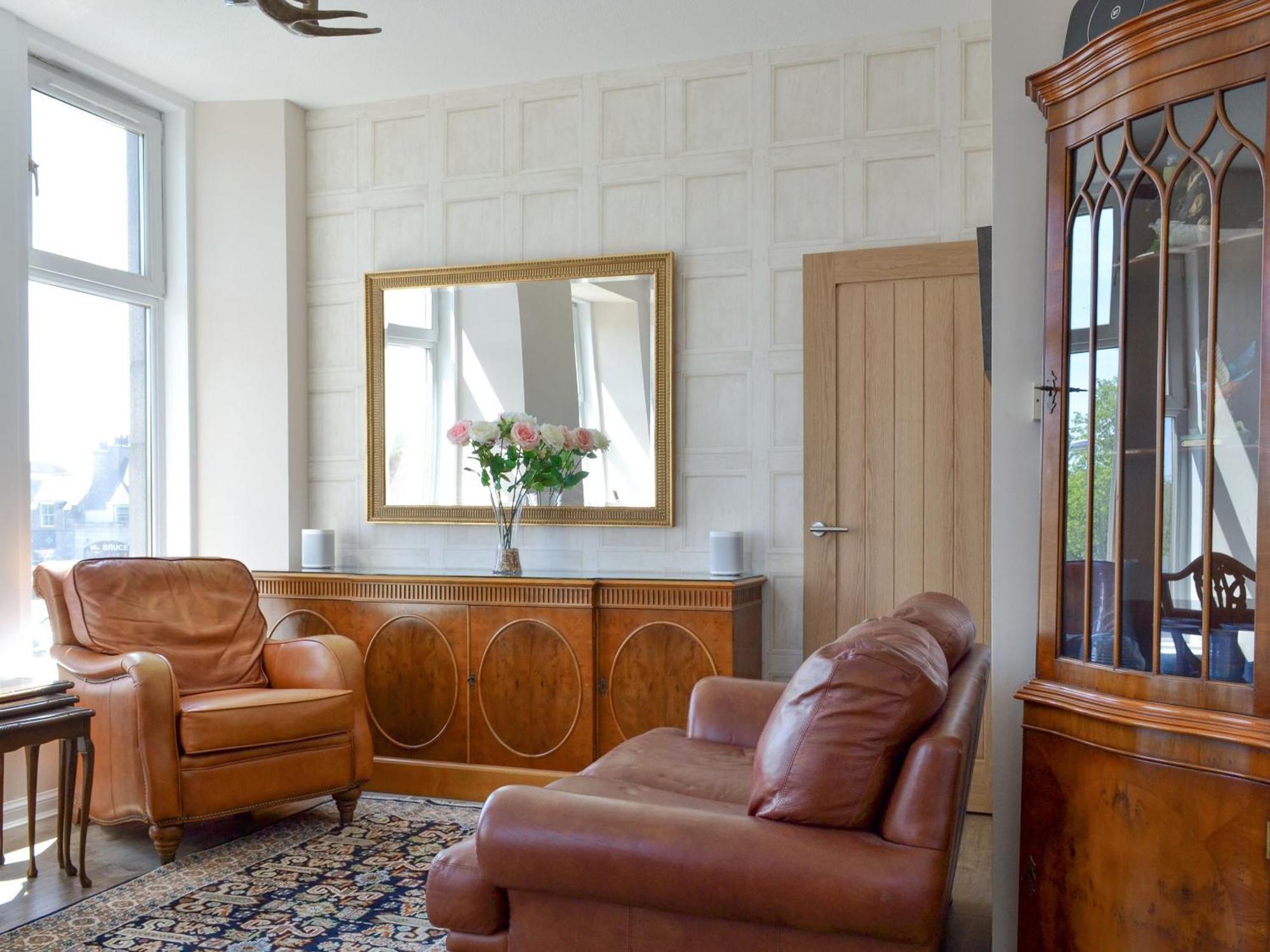 Inver House Apartment 因弗鲁里 外观 照片