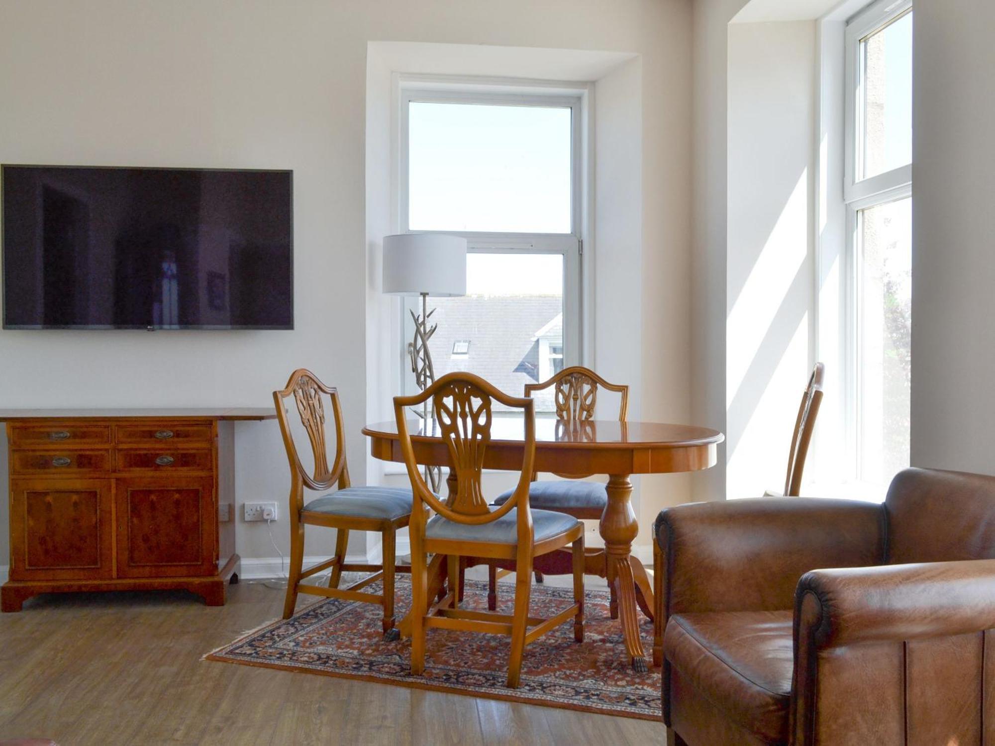 Inver House Apartment 因弗鲁里 外观 照片